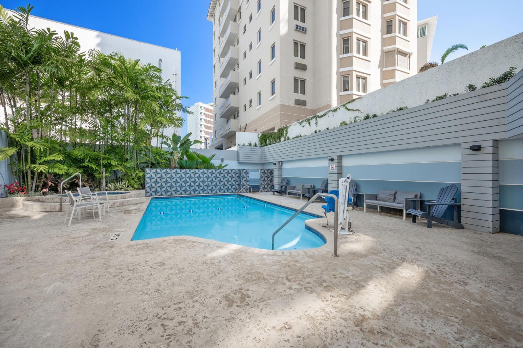 Holiday Inn Express San Juan Condado By Ihg Εξωτερικό φωτογραφία